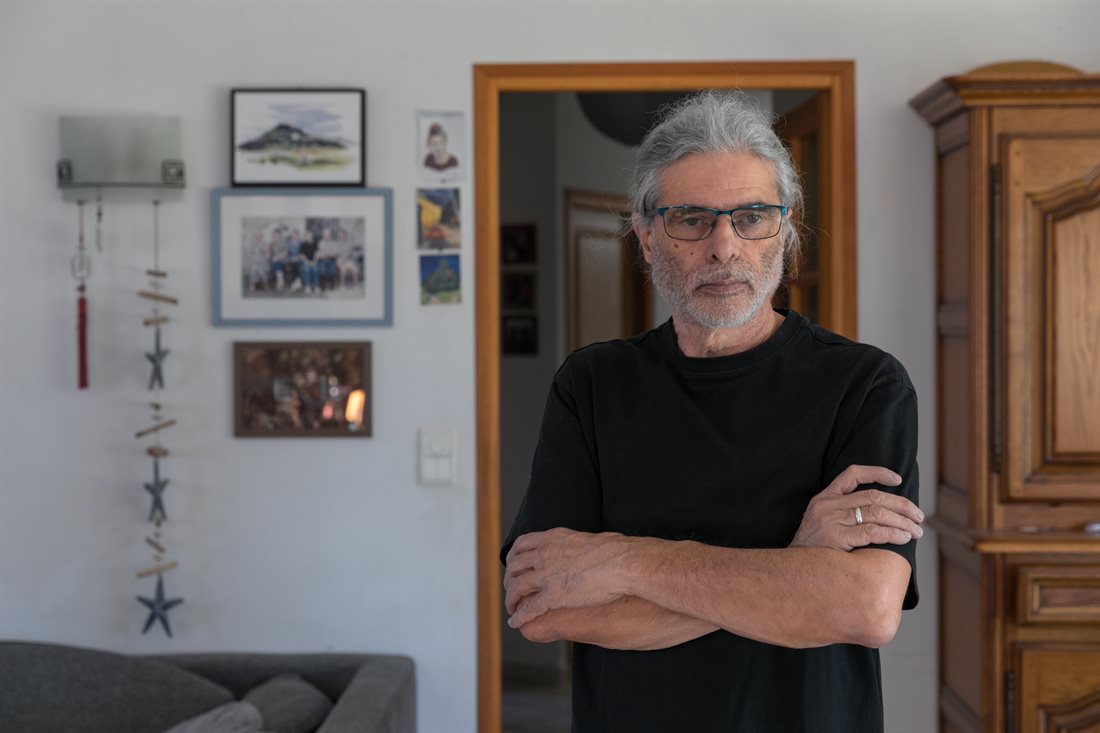 Portraits dispersés